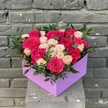 Цветочная композиция из Розы в коробке #REPLACE_PRED# Вязьме